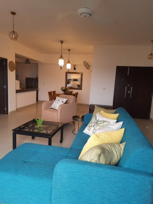 SHORT LET- APARTMENT. MOUNT LAVANIA 