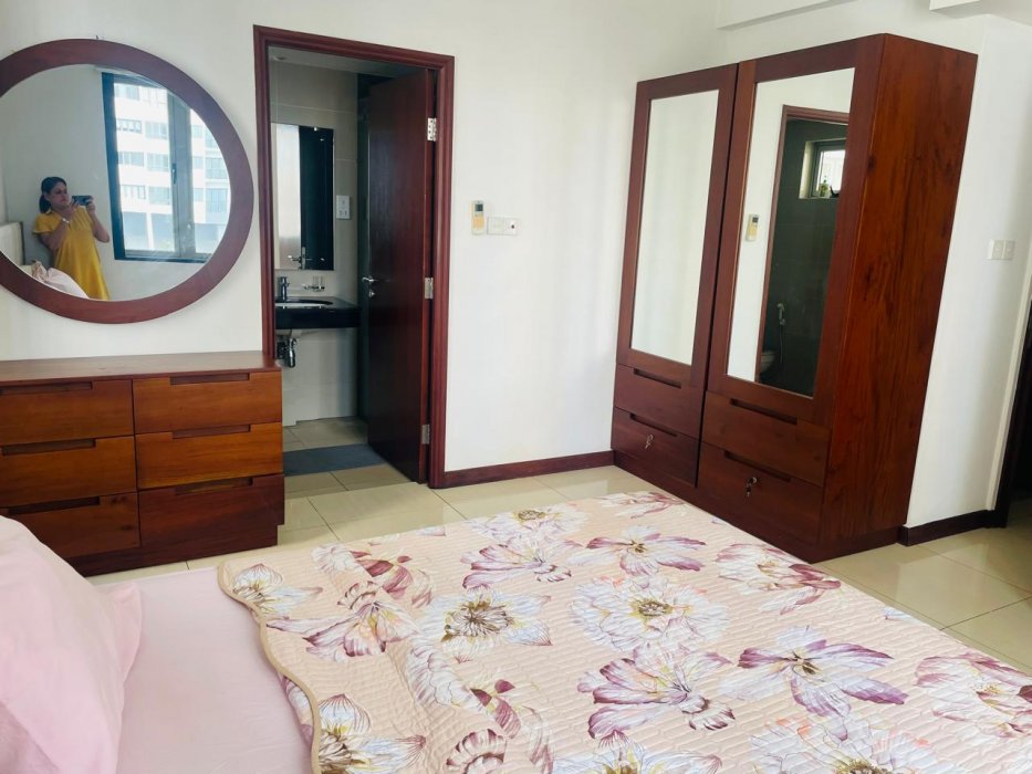  On 320  2 bed furnished  apartment