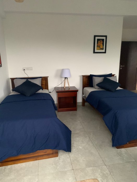 SHORT LET- APARTMENT. MOUNT LAVANIA 