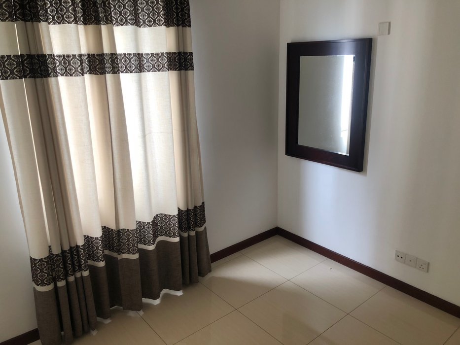 On 320 / 04 bedrooms 