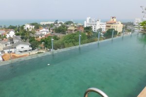 SHORT LET- APARTMENT. MOUNT LAVANIA 