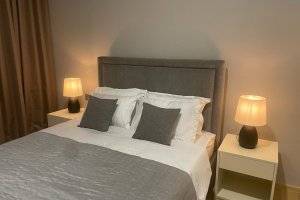 Grand apartment ward place 