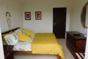SHORT LET- APARTMENT. MOUNT LAVANIA 