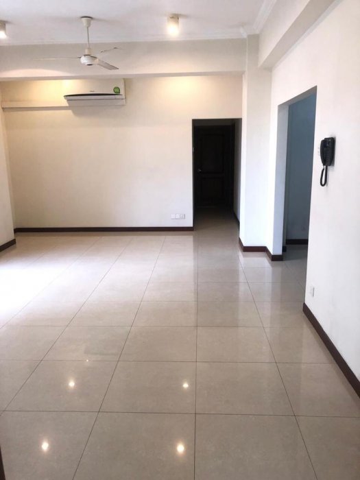Bargain- Capitol residence Colombo 7- 03 bedrooms 