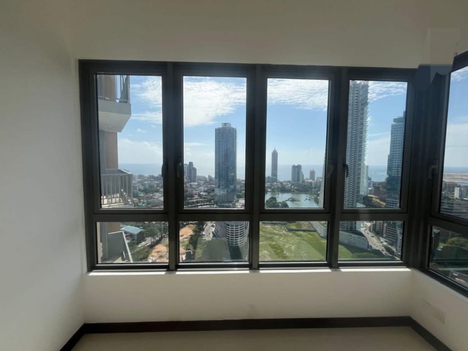 TRIZEN APARTMENT 