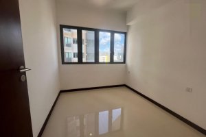TRIZEN APARTMENT 