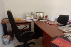 House | office 